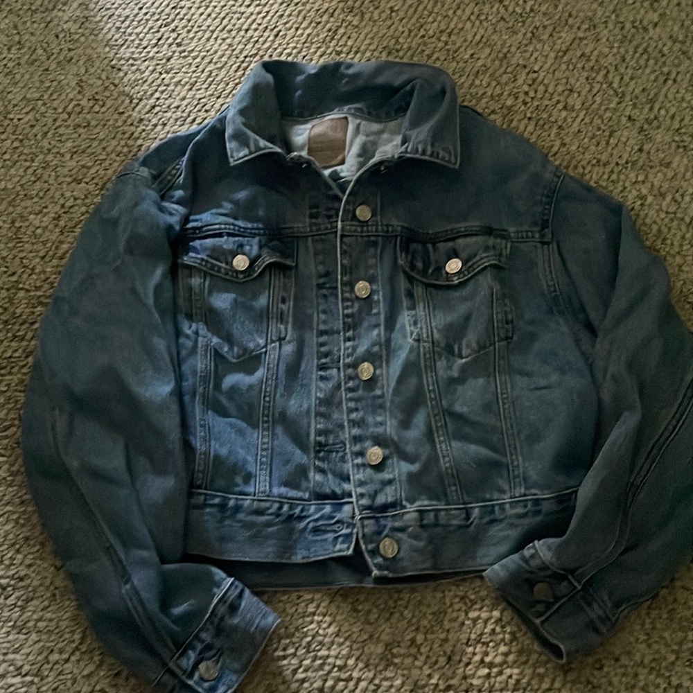 Oversized denim jacket